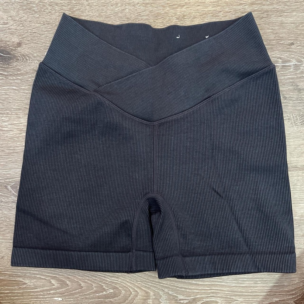 biker shorts